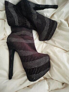 Xtra bdrm exotic fun!